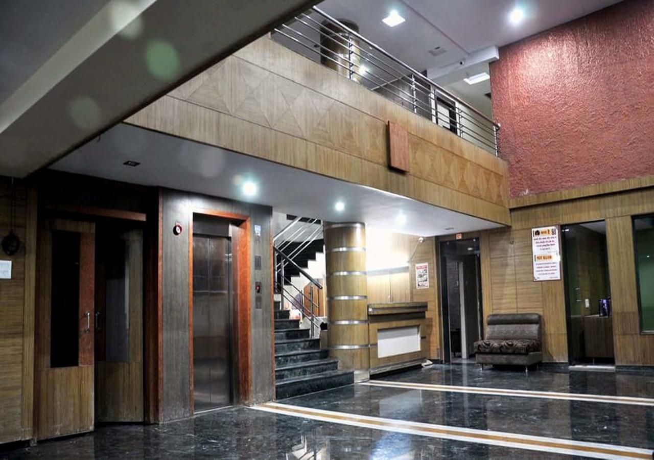 Hotel Three G Shirdi Extérieur photo